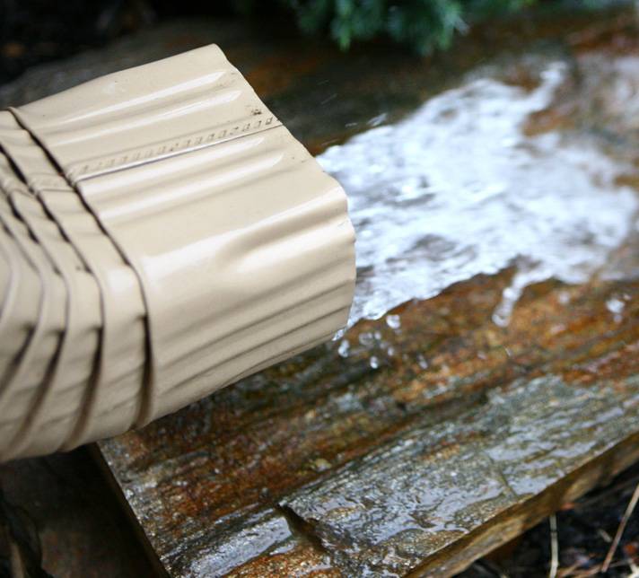 a close-up of a pipe
